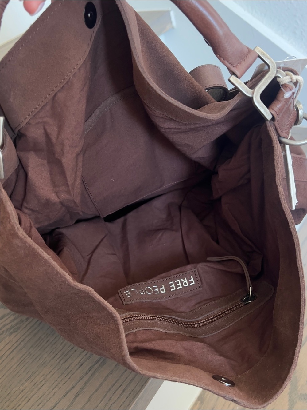 Free People Suzie Suede Slouchy Tote Bag in Espresso Brown NWT - Picture 9 of 10